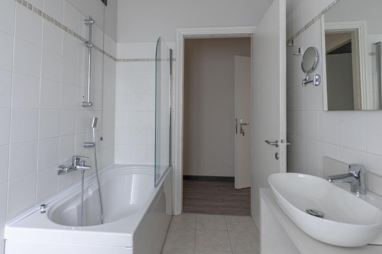 Superior Apartment,1179909607:JPEG